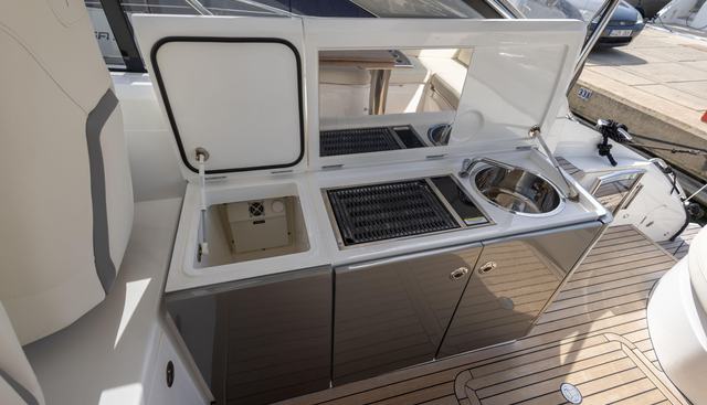 Alora yacht for sale 19