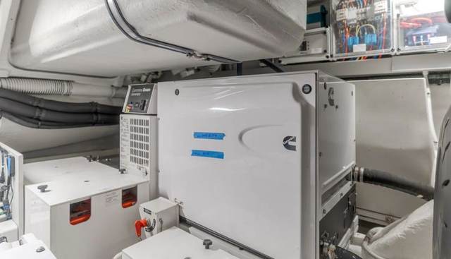 Commodore One yacht for sale 34