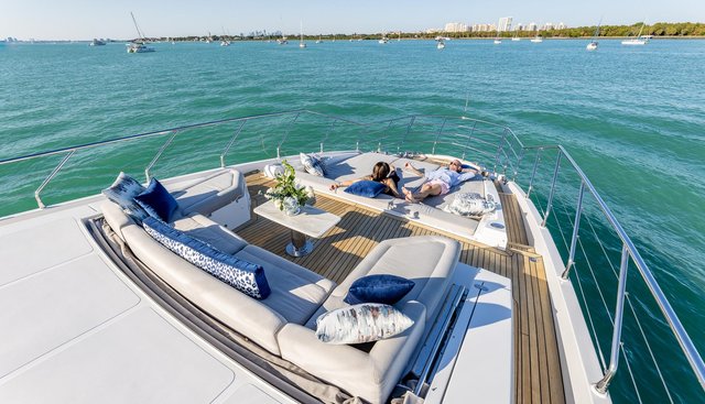 4PLAY yacht for sale 35