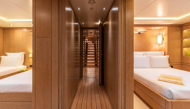 BELONGERS yacht for sale 23