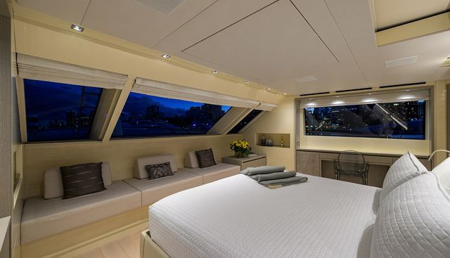 PHOENIX yacht for sale 47