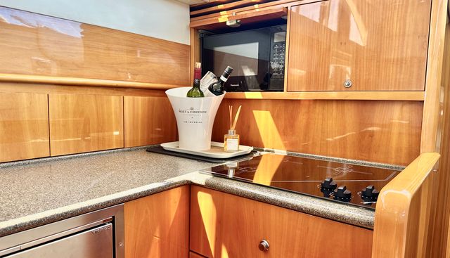 noname yacht for sale 9