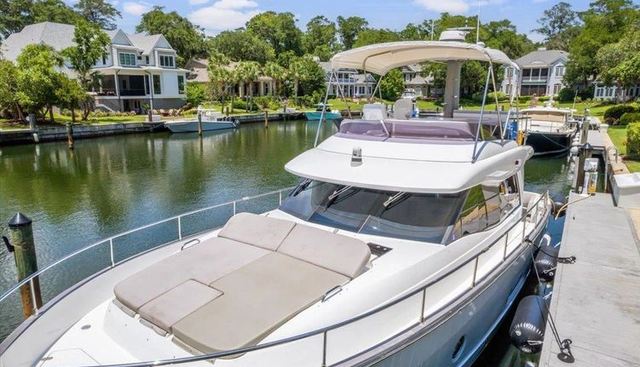 TANGERINE MOON yacht for sale 8