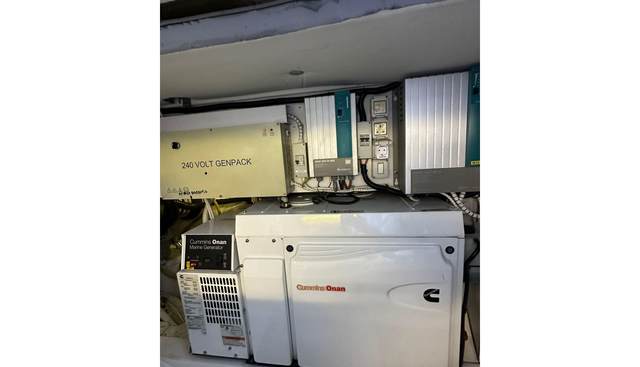 Lamborghini 63 yacht for sale 98