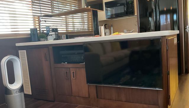 Reflections yacht for sale 22