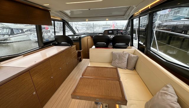 Swysh yacht for sale 17