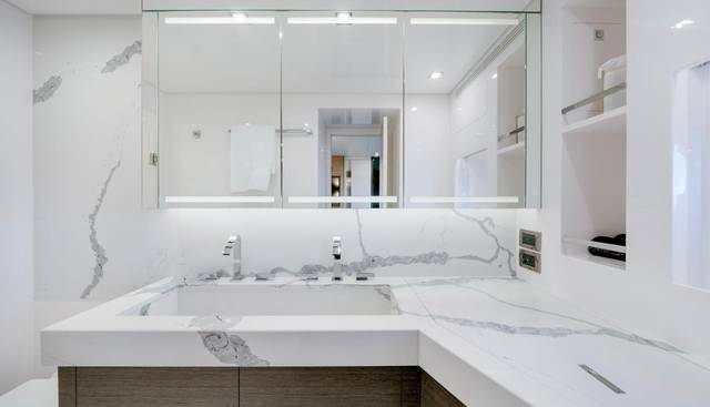 VALIANT yacht for sale 38