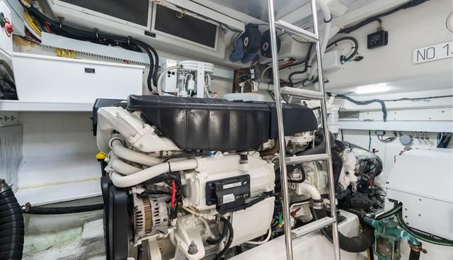 Tropical Dreamer yacht for sale 72