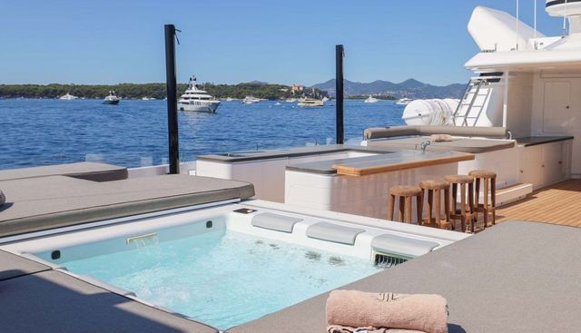 MAGNA GRECIA yacht for sale 5