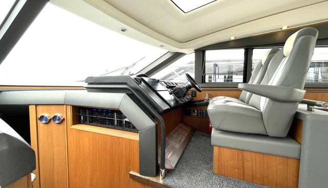 noname yacht for sale 13