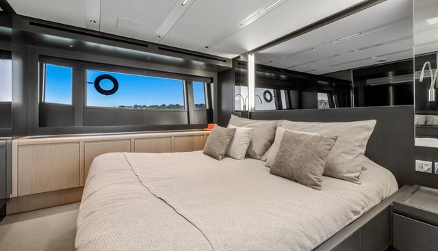 SAMIRA yacht for sale 15