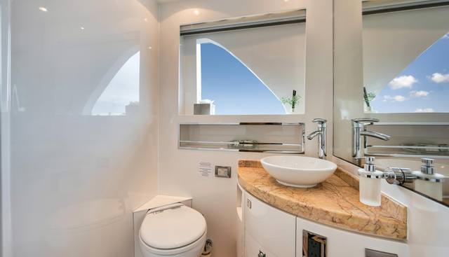 IN THE ZONE yacht for sale 7