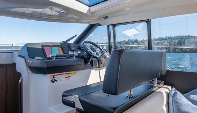 Bee's Knees yacht for sale 28