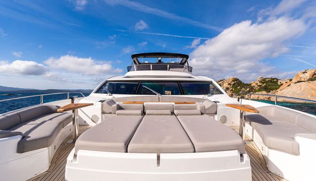 MAGIC MOMENT yacht for sale 13