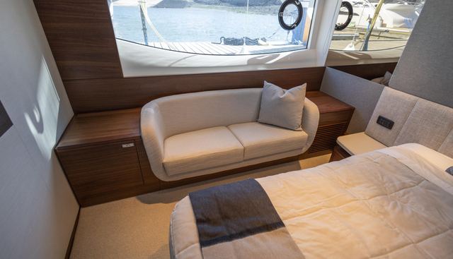 noname yacht for sale 34