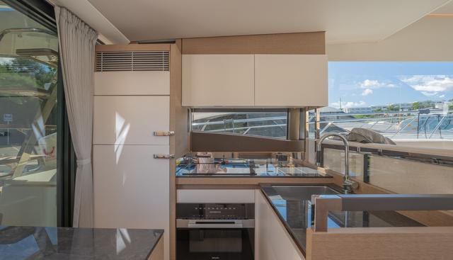 noname yacht for sale 8