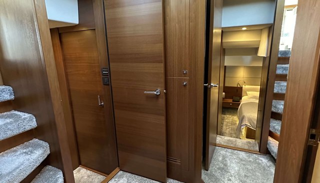 noname yacht for sale 38