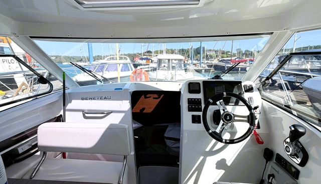 noname yacht for sale 10