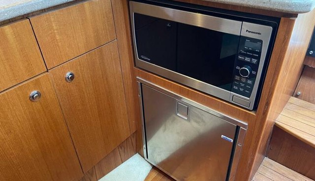 Noname yacht for sale 13