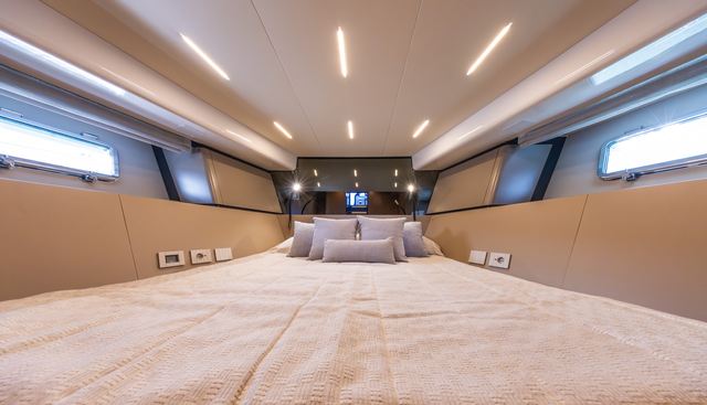 noname yacht for sale 24