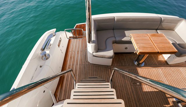 LUCKY BET yacht for sale 14