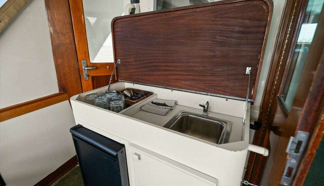 noname yacht for sale 17