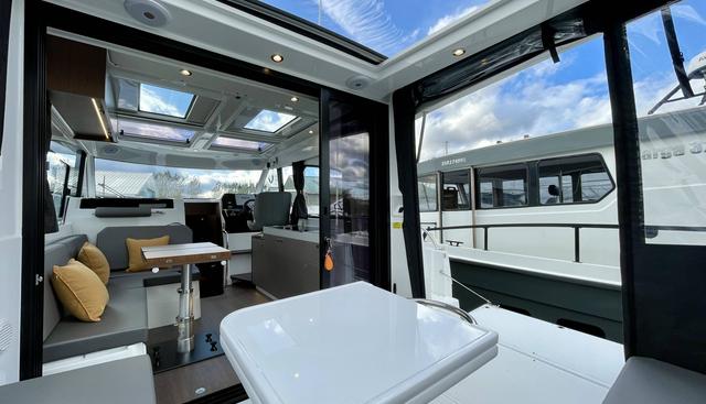 noname yacht for sale 13