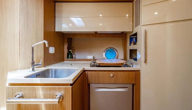 Endurance yacht for sale 125