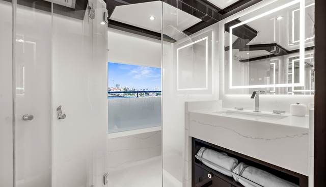 La-la-la yacht for sale 54