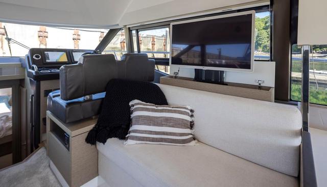 Four at Sea yacht for sale 22