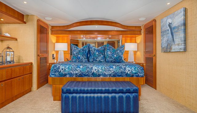 MAHANA yacht for sale 18