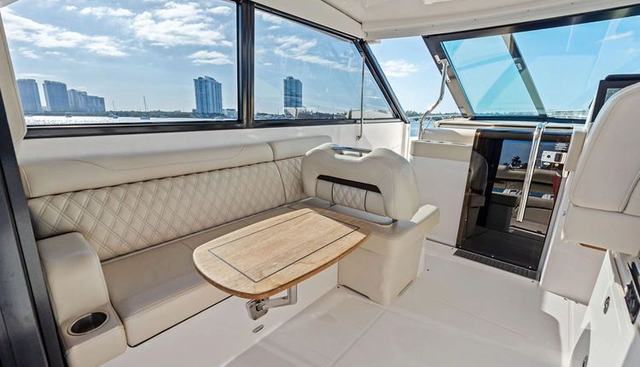 Treehouse yacht for sale 20