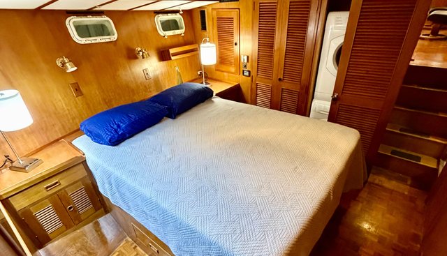 Ocean Jewel yacht for sale 23