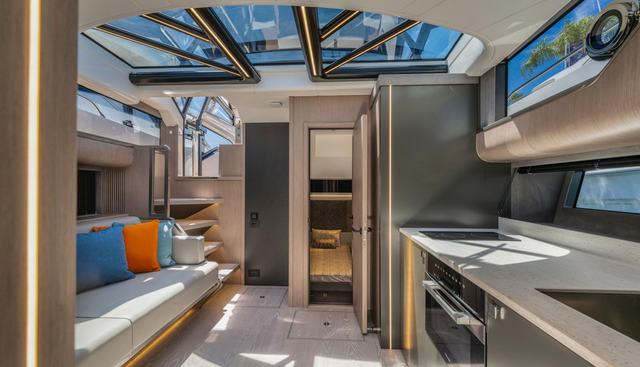 7462555 yacht for sale 15