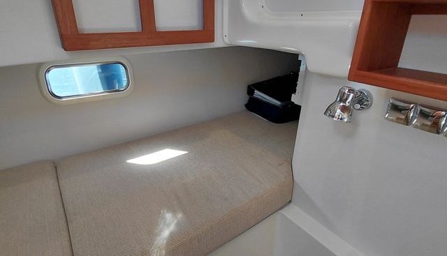 Razor crest yacht for sale 48