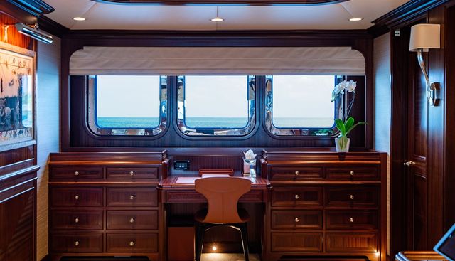 ZEXPLORER yacht for sale 13