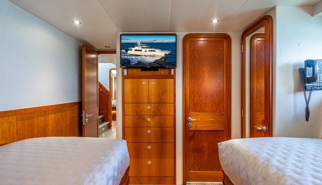 Kemosabe yacht for sale 44