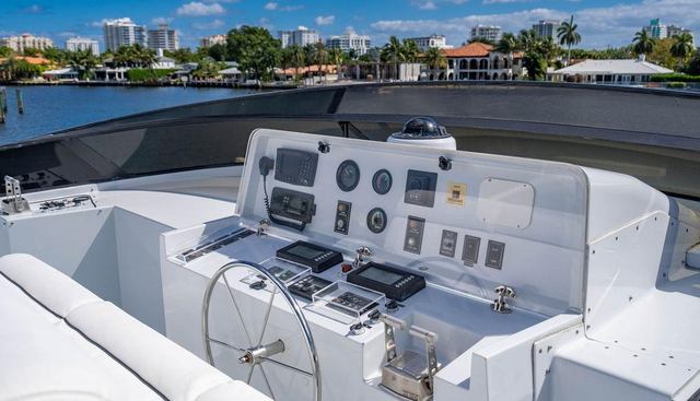 Three Blessings yacht for sale 25