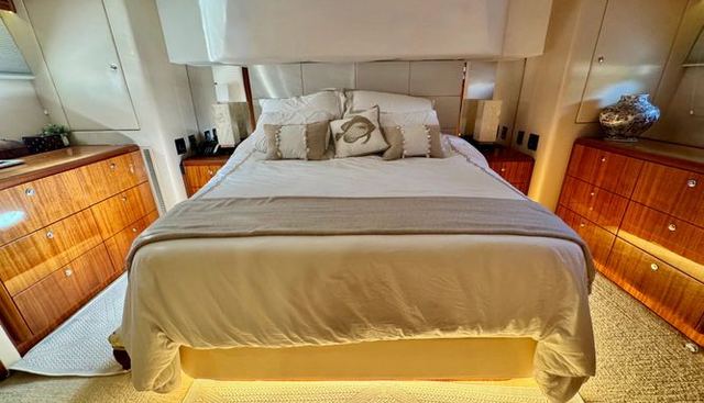 noname yacht for sale 37