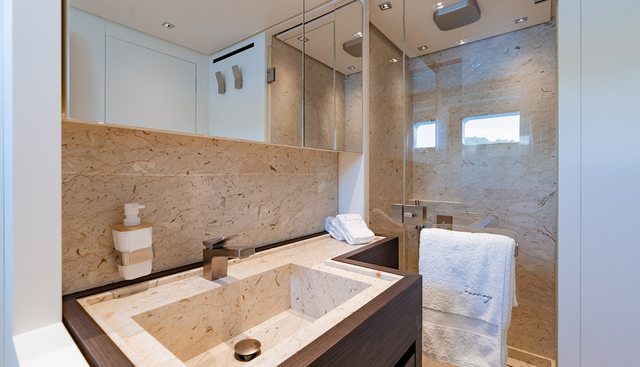 Journey yacht for sale 43