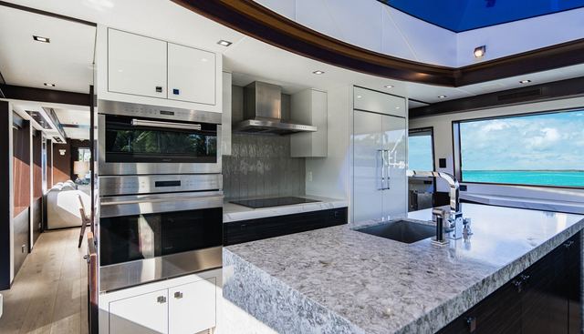 SURPLUS LINES yacht for sale 13