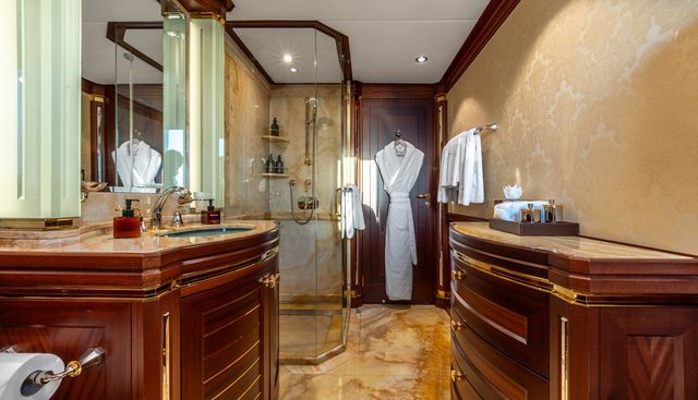 Lady Maxine yacht for sale 47