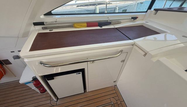 noname yacht for sale 9