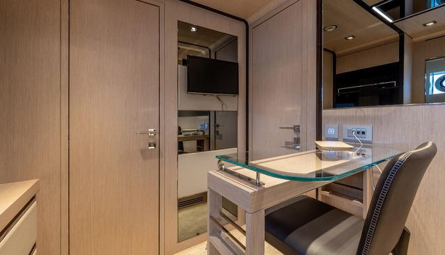 ZALANKA yacht for sale 34