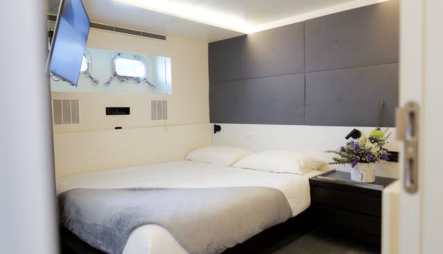 BERZINC yacht for sale 13