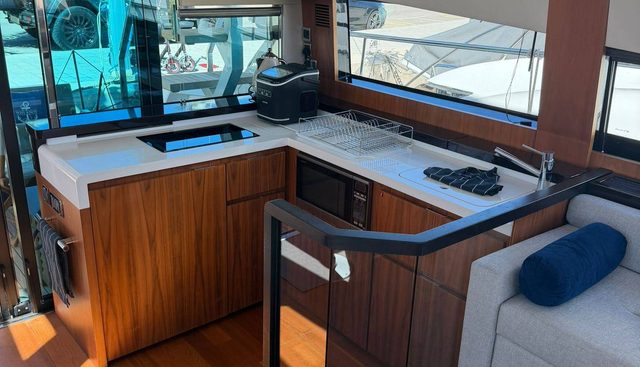 noname yacht for sale 43