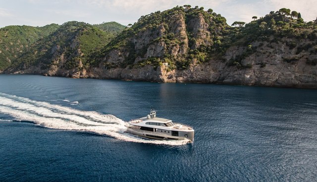 ARIA yacht for sale 34