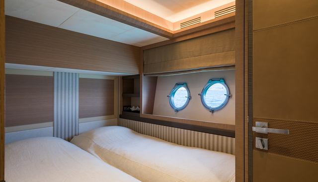 CRAZY DIAMOND yacht for sale 14