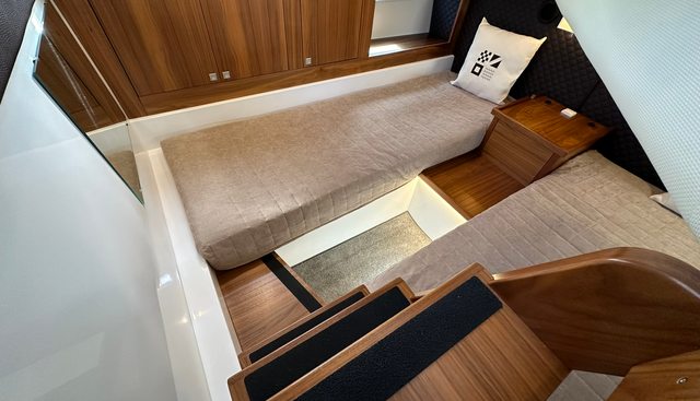 noname yacht for sale 19