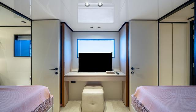 ACALI yacht for sale 43